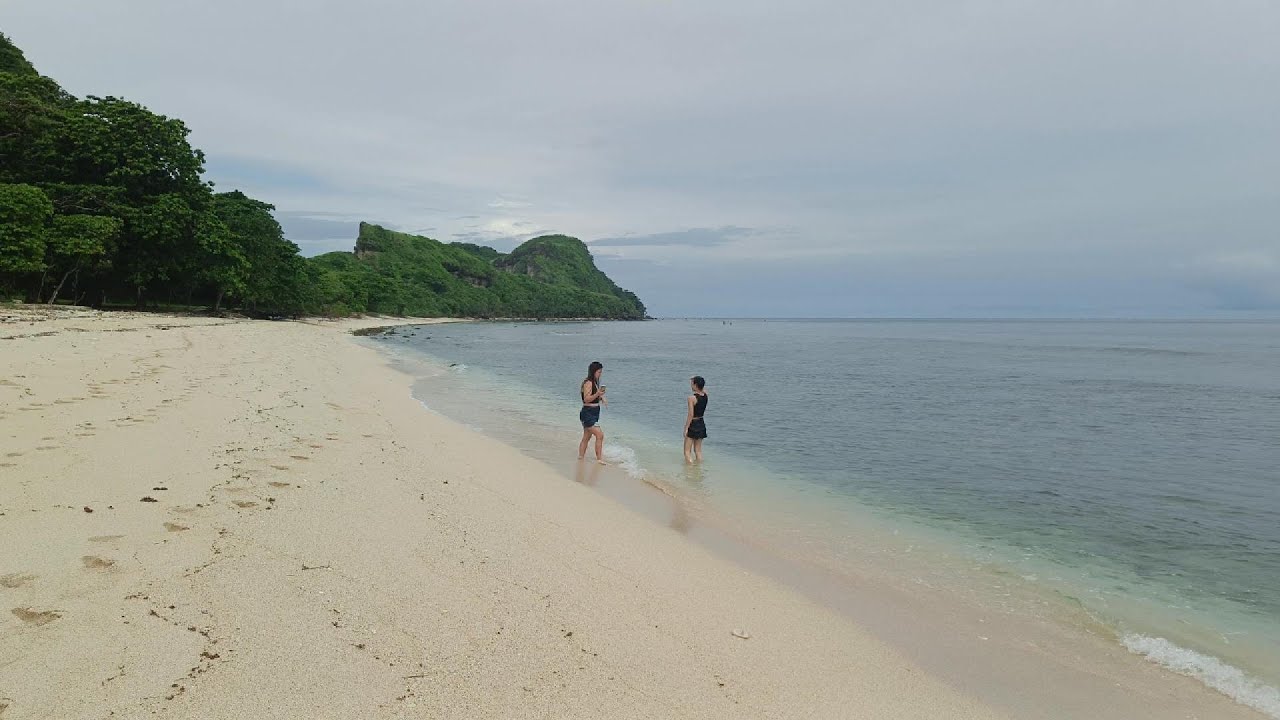 Zambales Island Hopping Guide: Camara, Capones & Talisayen Cove (Complete Itinerary!)