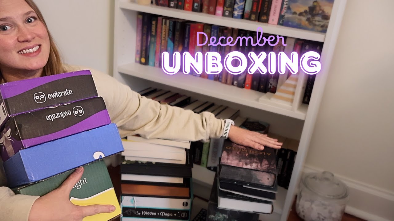 DECEMBER BOOK BOXES (FINALLY!) | Book buys and Christmas haul