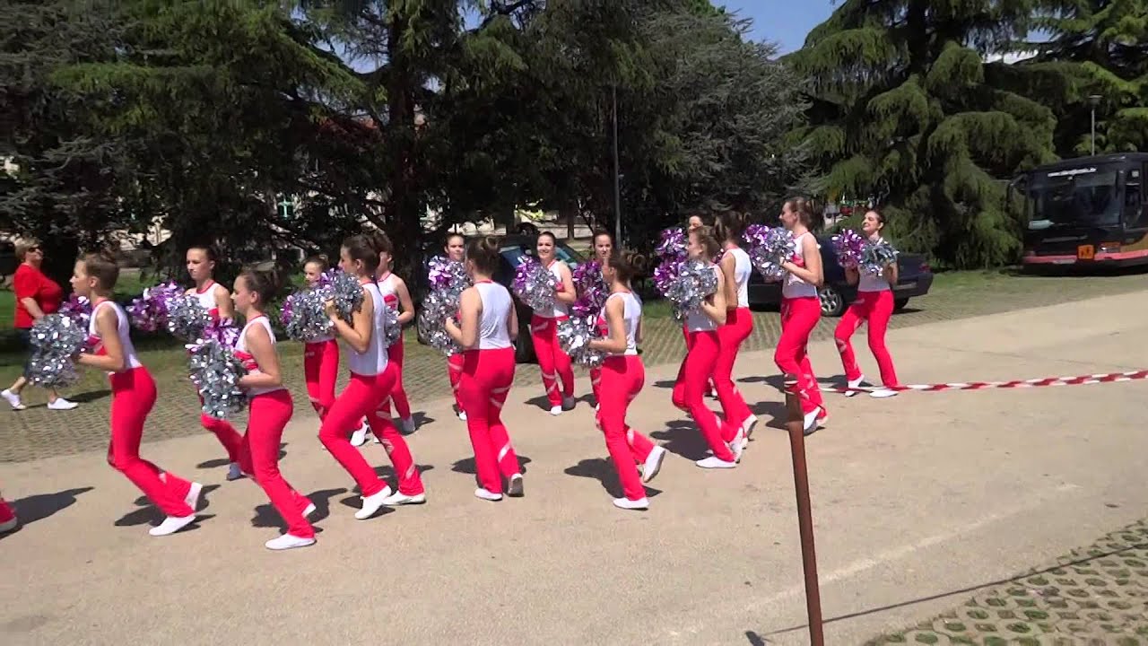 Novljanske mažoretkinje - 26. National Championship junior pom-pon defile