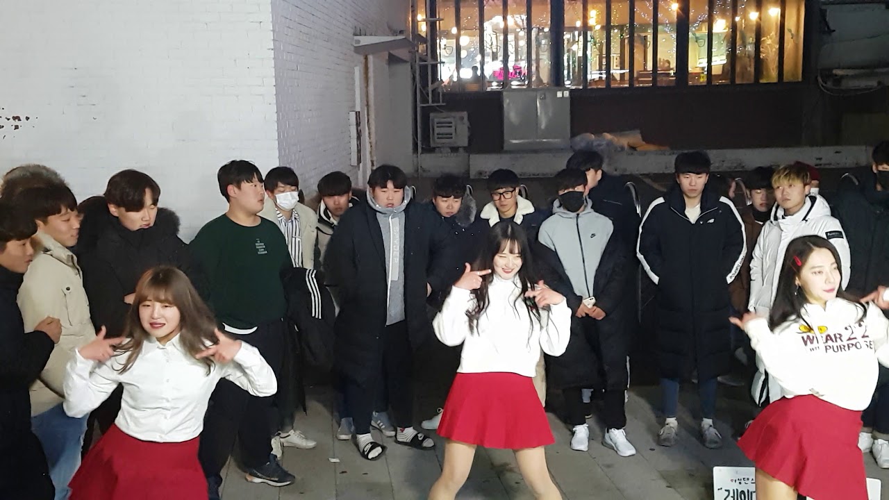 [4K] 181208 #홍대걷고싶은거리댄스팀레이디비버스킹 #댄스팀레이디비 #레이디비 #Lady.B #나랑사귈래 [직캠/FANCAM]