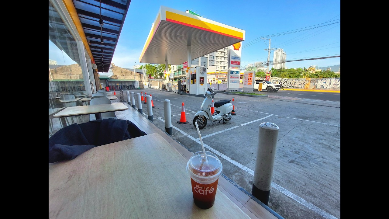 WEEKEND MORNING THROTTLE THERAPY | MORNING COFFEE | VESPA PRIMAVERA