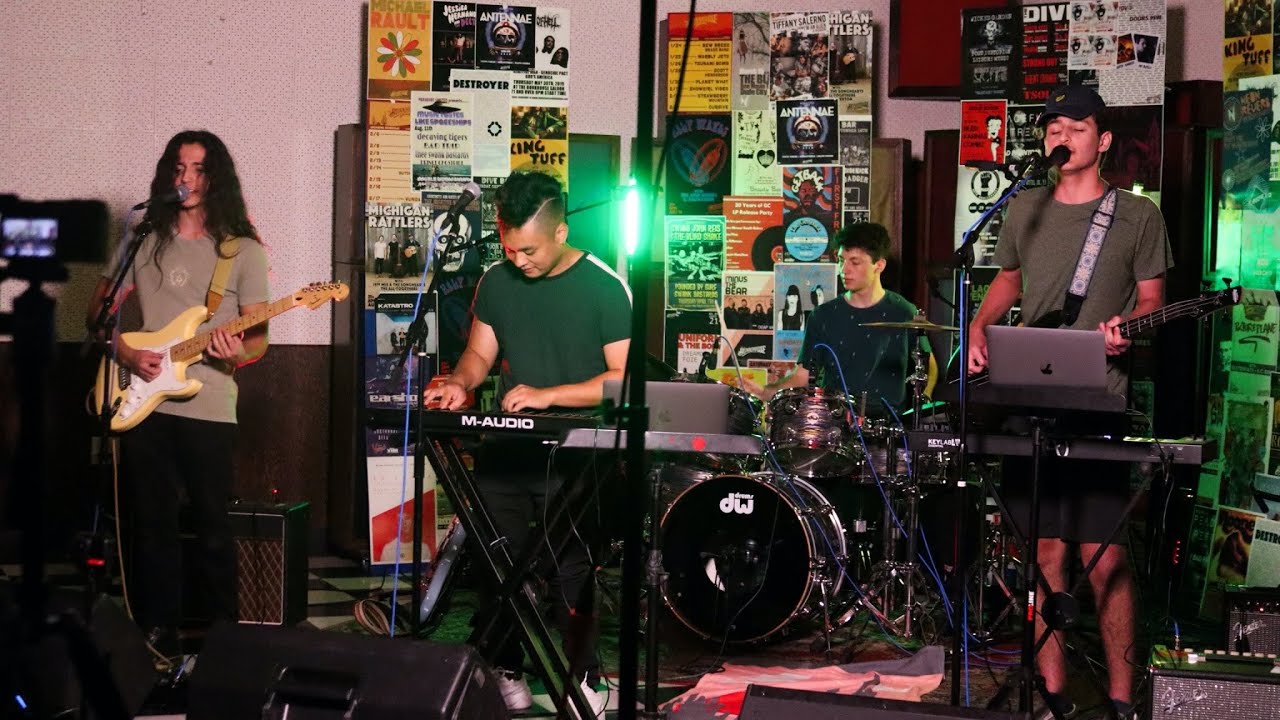 Desert Bloom - Paid Vacation (Live @ 11th Street Records) - 8/29/20