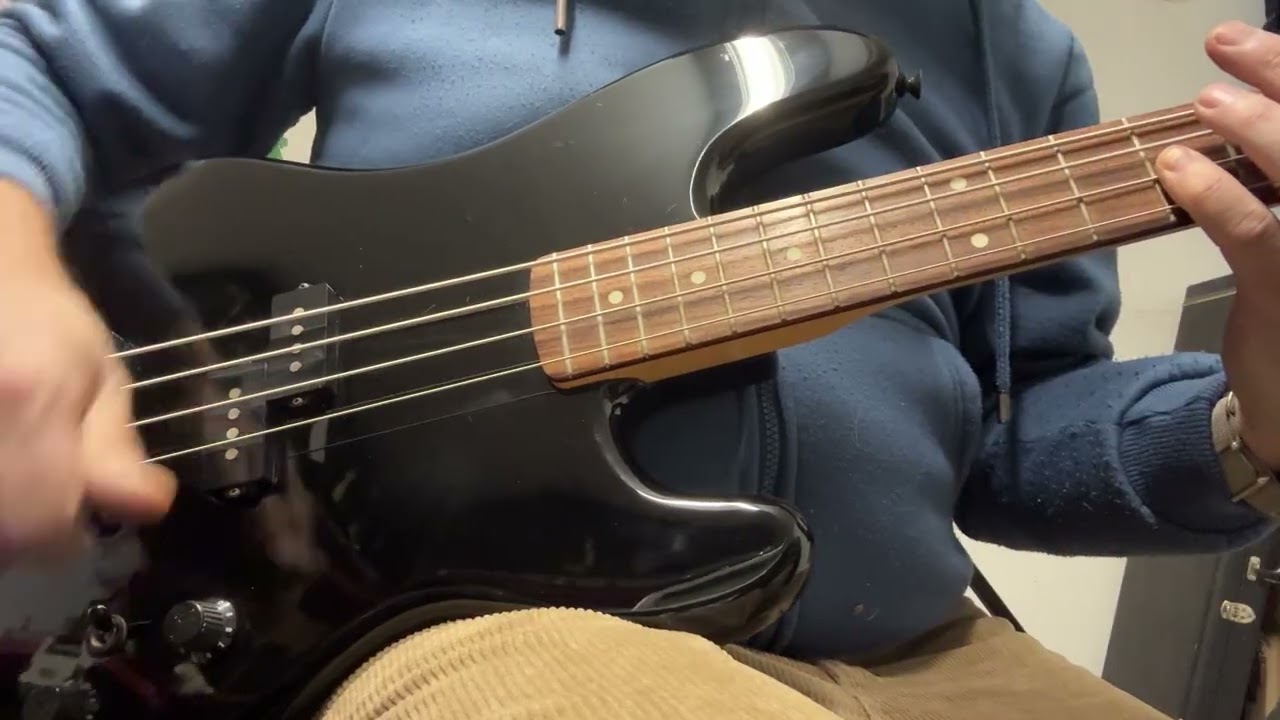 1989 Fender Contemporary Jazz Bass Special - Black - Roundwound Strings