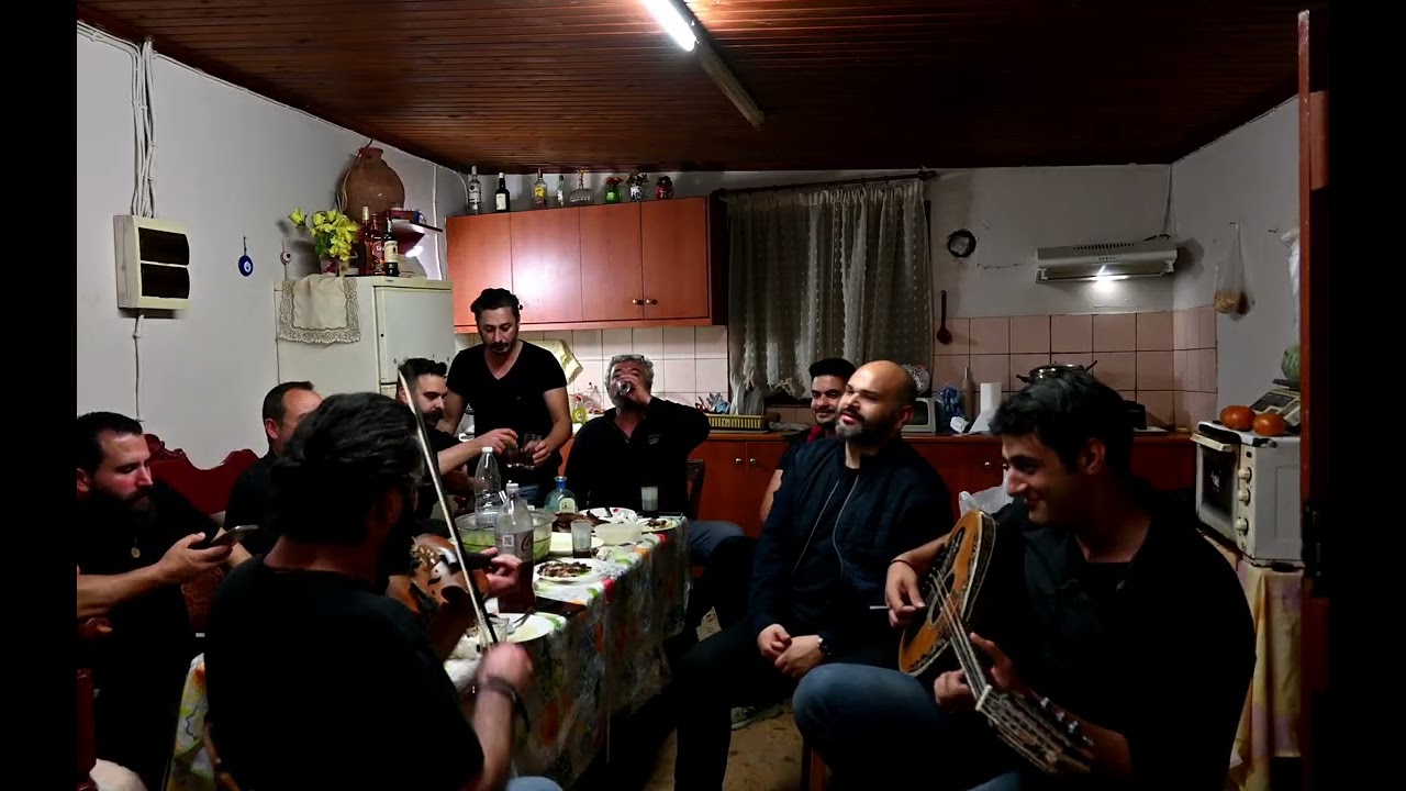 Τσ αυγής / Πμαρπμουνι Συρτά - Στρατής Σκαράκης