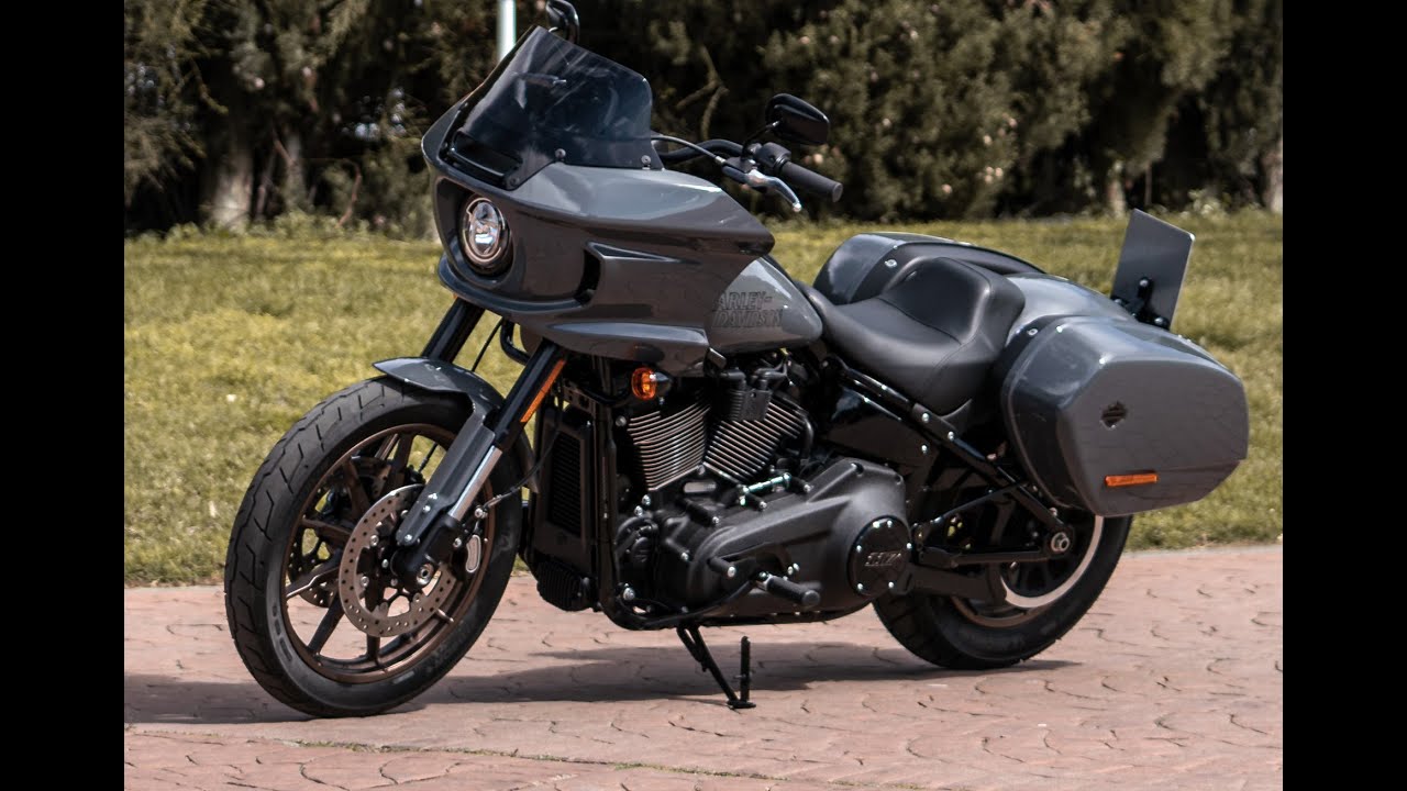 Harley-Davidson Lowrider ST