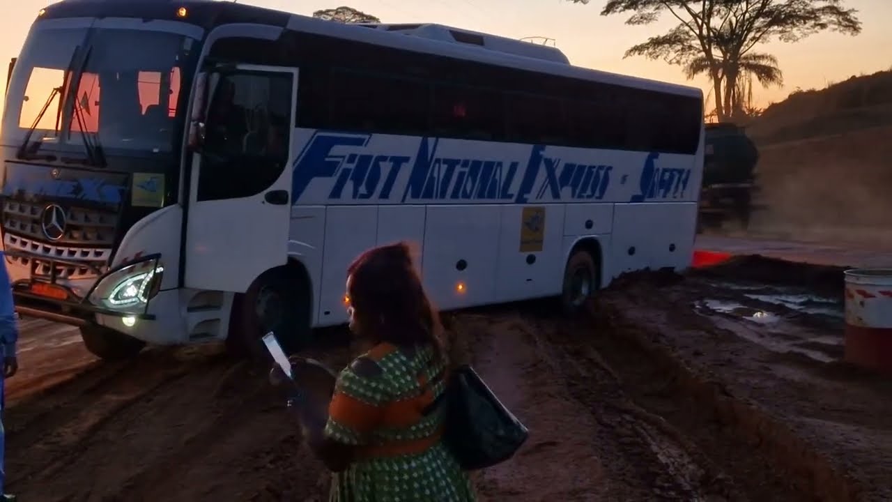FINEXS Voyage sur la route de Douala Yaoundé (Télé SPI) #4