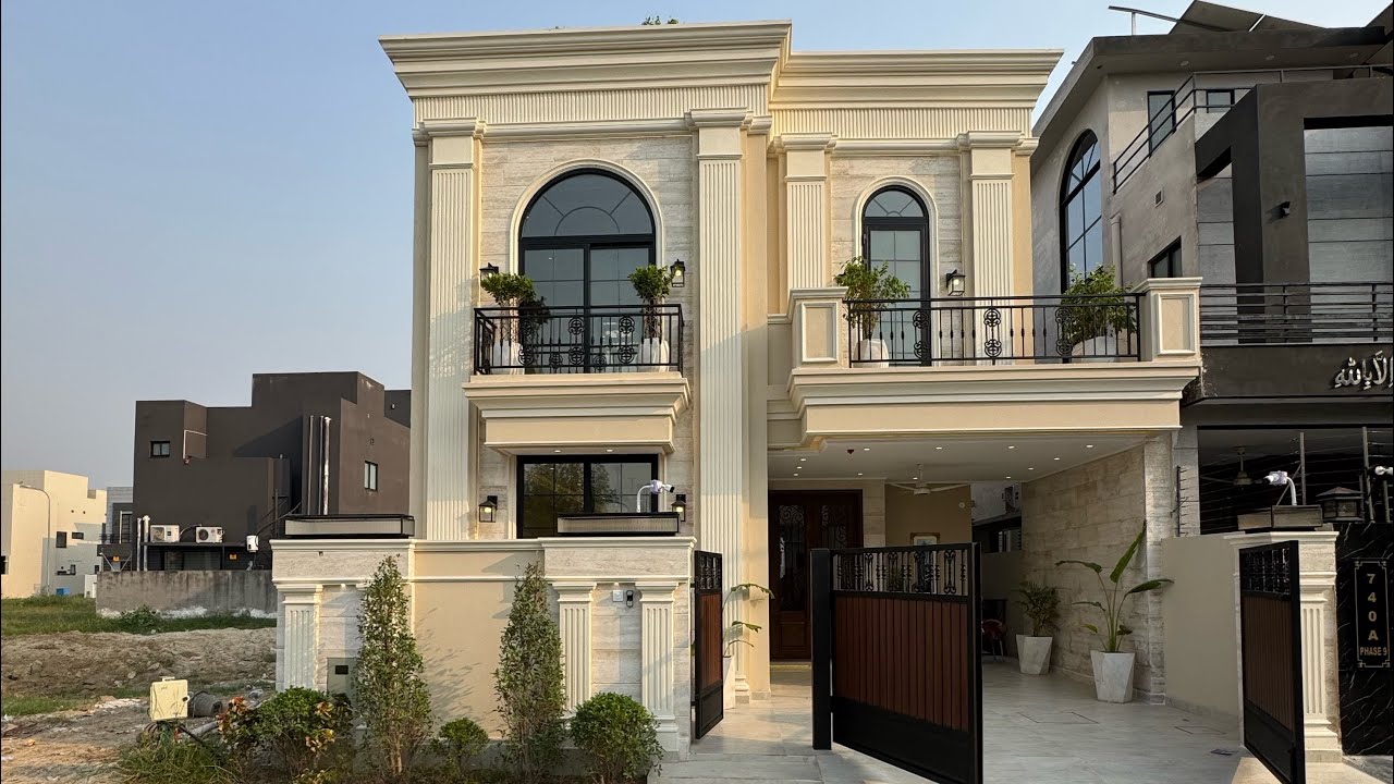 8 MARLA HOUSE FOR SALE FULL BASEMENT IN DHA PHASE 9 TOWN CALL 📞 03076089887 