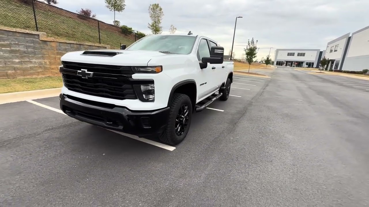 Chevrolet Silverado 2500 HD 2026 года, кастом