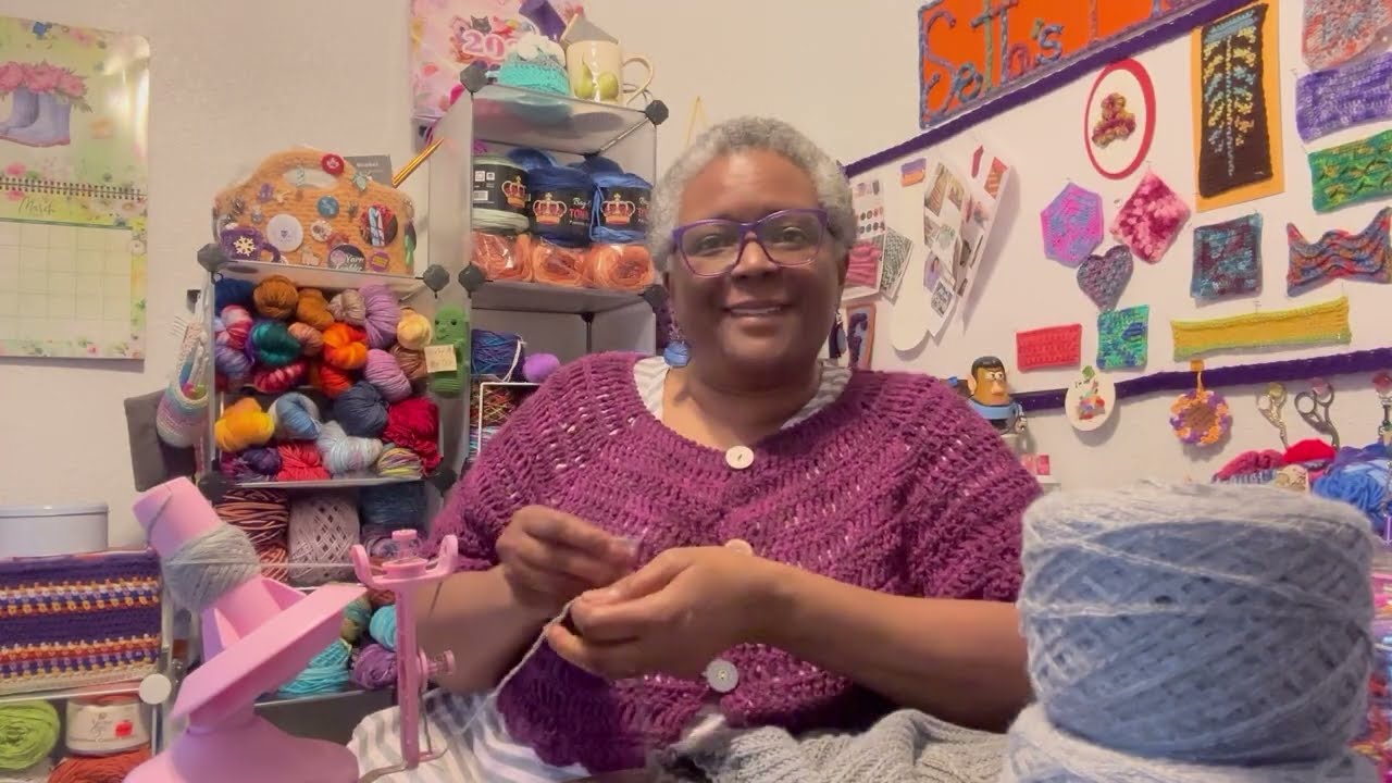 😃 Thrifting Sweater - Turn into yarn! 🧶 Pt. 3 & What am I going to make with it? 🤔