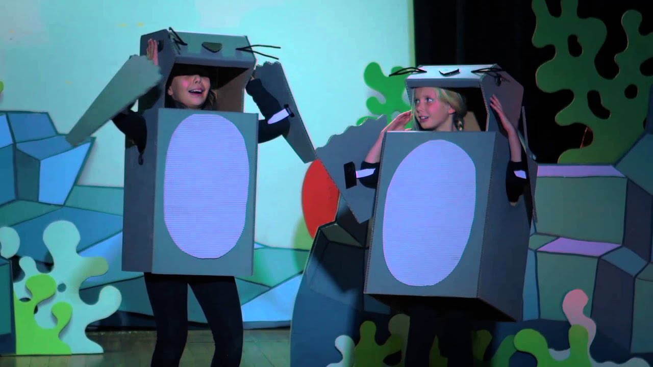 Kids explain how ocean noise polution affects marine wildlife
