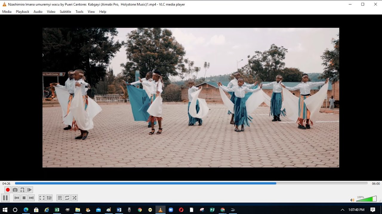 Video_Nzashimira Imana umuremyi wacu by Pueri Cantores  Kabgayi Aimabi Pro,  Holystone Music1