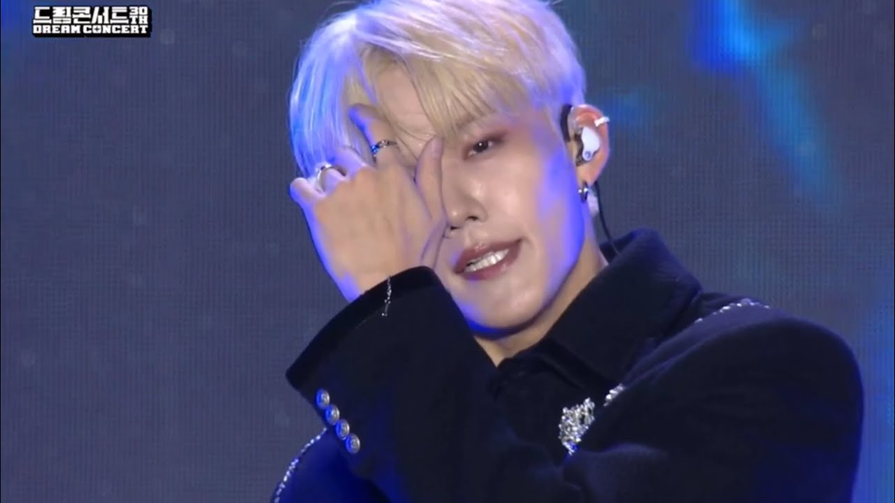 CIX(씨아이엑스)- Black Out+Movie star -The 30th Dream Concert (2024.10.19)