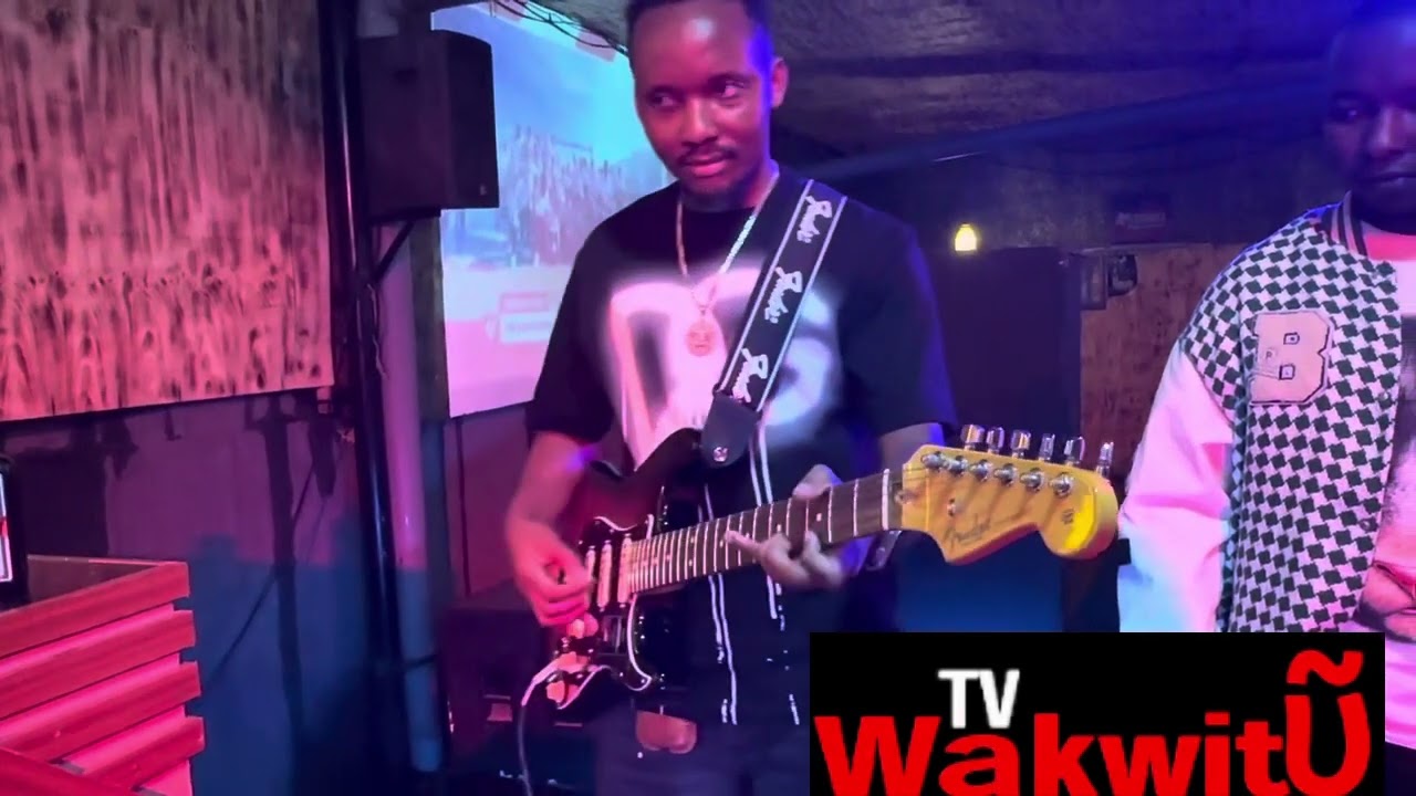 Alex Katombi unboxing and testing his new  American Professional fender guitar worth Ksh400k