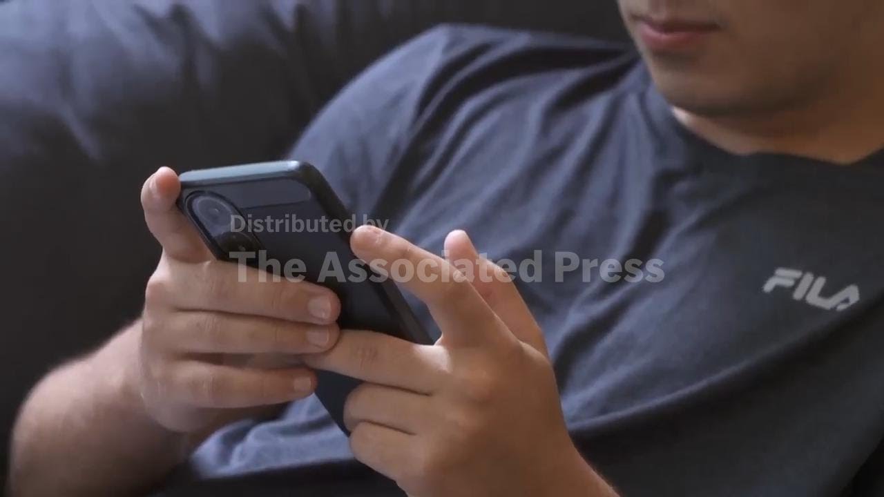Australia's social media ban for under 16s under scrutiny as other countries mull similar laws
