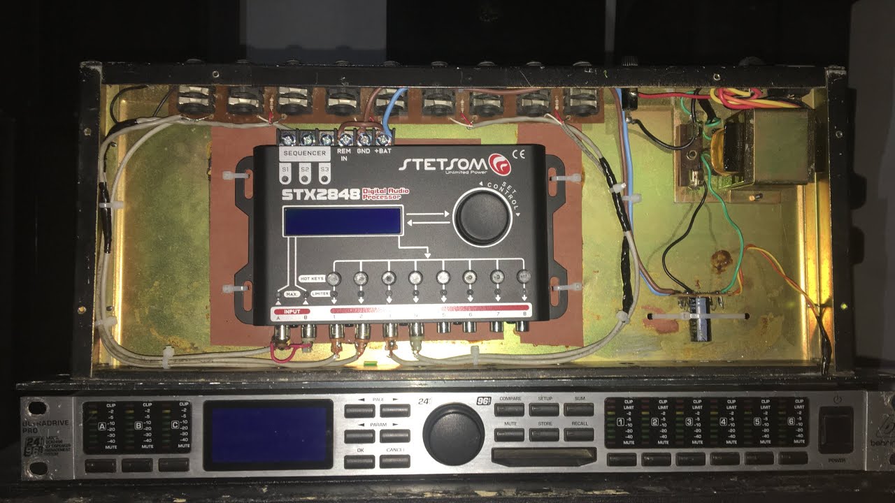 STX2848 da stetsom VS DCX2646 da behringuer.