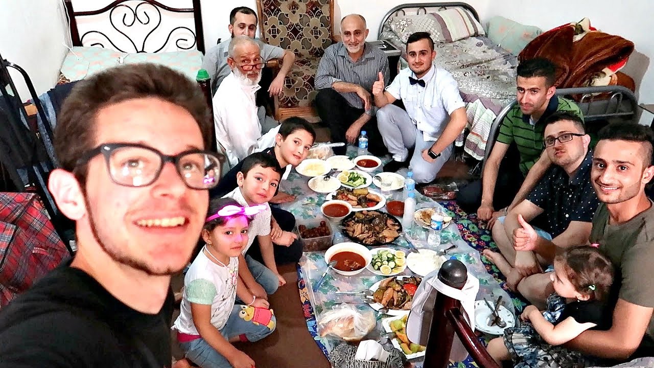 ناس ما أعرفهم عزموني ع دولمة عراقية ببيتهم وصارولي أهل!!