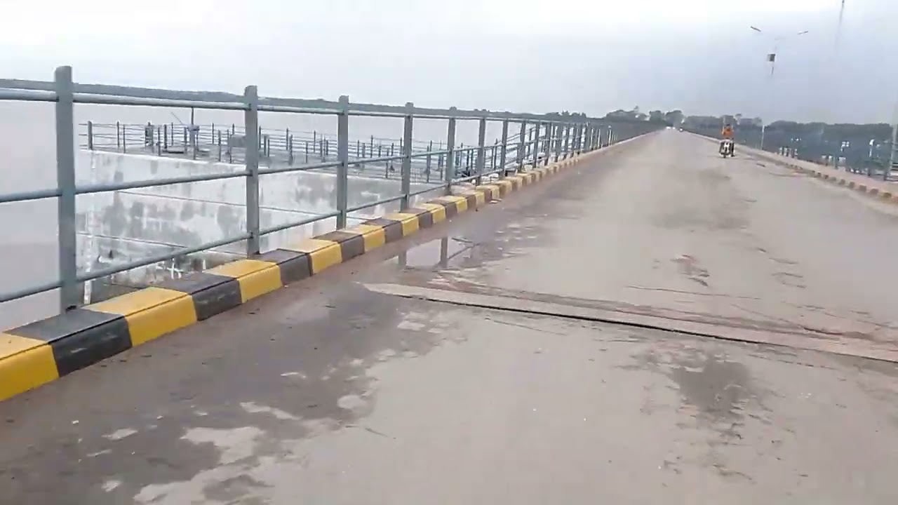 Enjoying  at Head Marala, Sialkot Bajwat