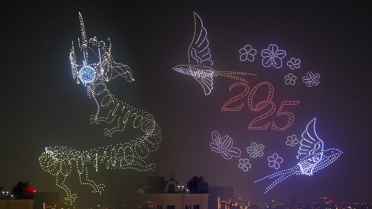 Trình diễn Drone HÒA NHẠC ÁNH SÁNG - Flycam Tây Hồ 2025