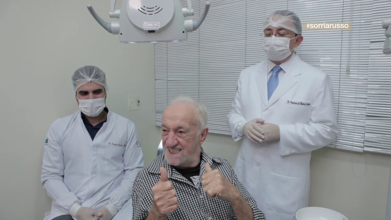 Emocionante! O momento que o Russo recuperou os dentes na Vital Implantes Episódio 05 - Novo Russo