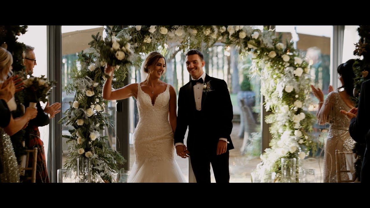 Emma 💕 Ben • Bunny Hill Wedding Venue • December 2021