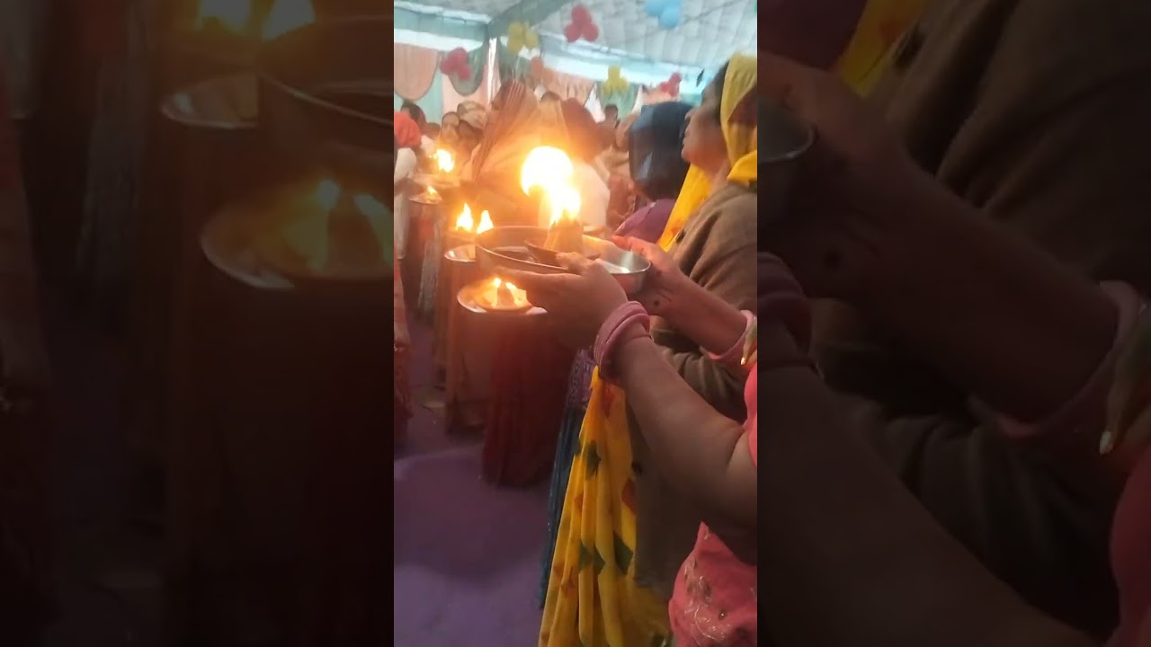 Krishna ji aarti #Bhagvat geeta #viral short #treading video #bhakti #krishna 