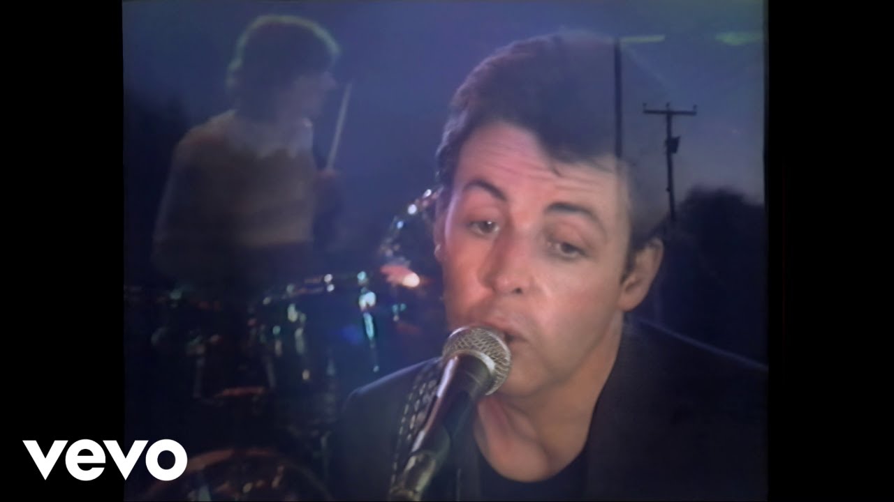 Paul McCartney & Wings - Getting Closer (Remastered Music Video)