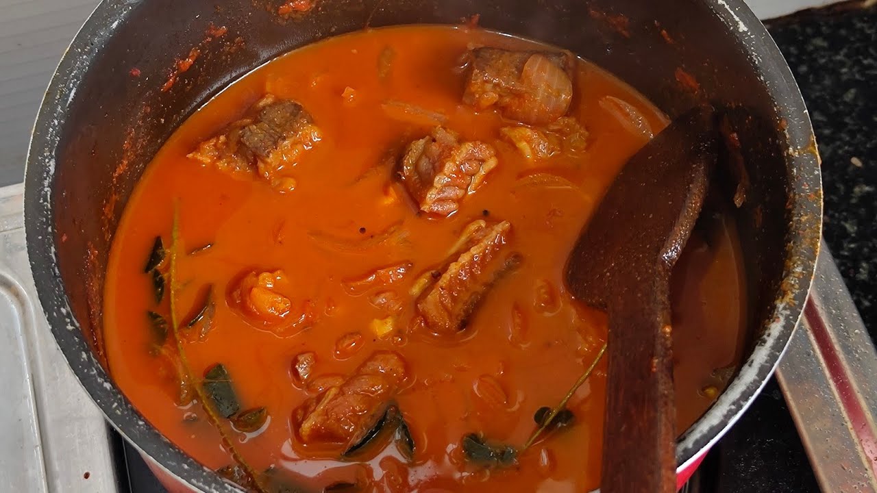 Authentic Kerala-Style Dry Stingray Curry | Easy Traditional Recipe | Unakka Thirandi Curry