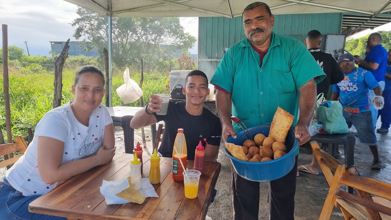 CONHEÇA O CALDO DE CANA DO BIGODE COM OS MELHORES LANCHES EM VITÓRIA DE SANTO ANTÃO NA BR 232