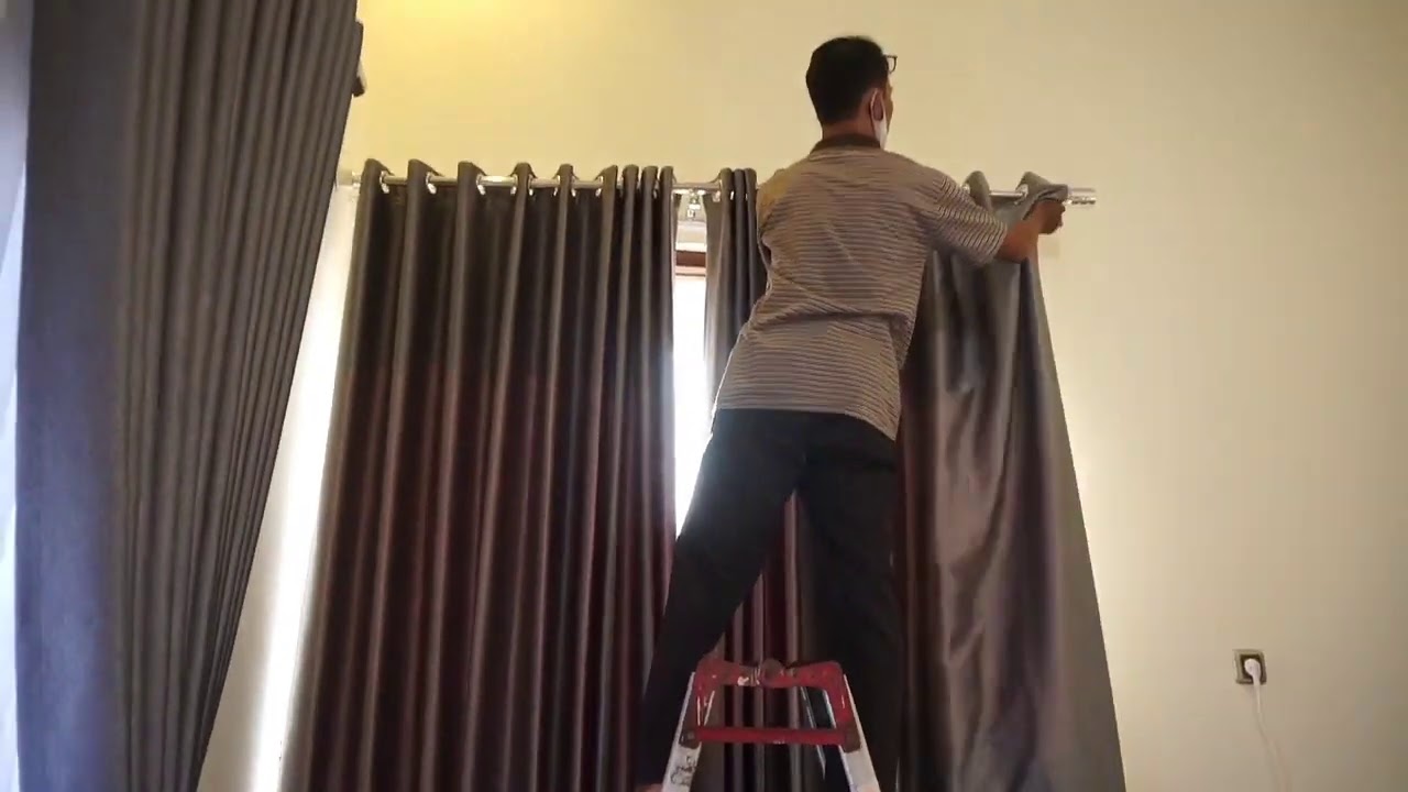 Review Gordyn Ellenov SALLY SKE-3 VSKE WH blackout