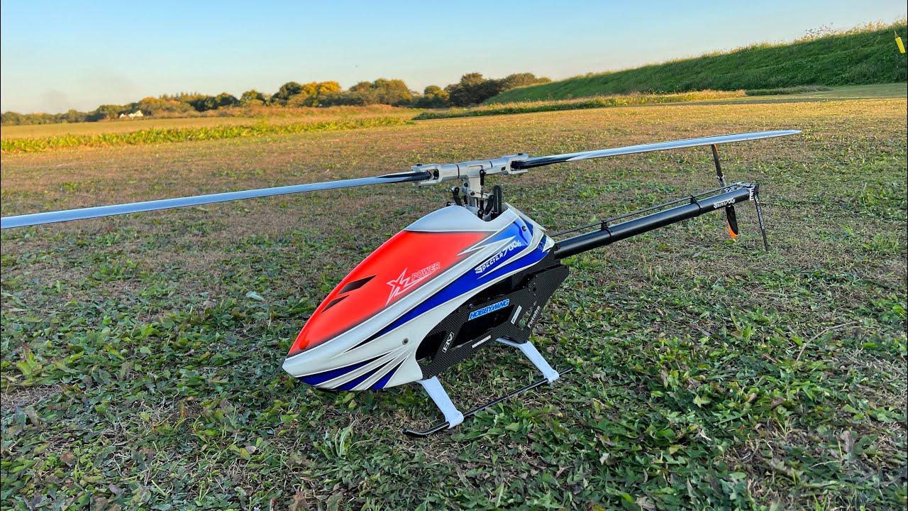 ラジコンヘリ　オフミーティングで飛ばすXLPower Specter700 V2