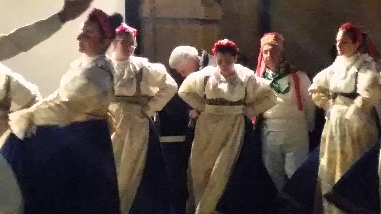 Gruppo folk i bruzi