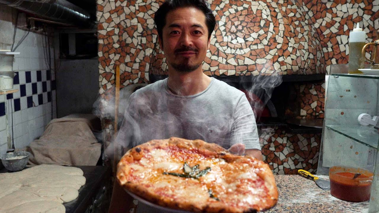 [Чемпион мира] Как приготовить вкусную пиццу. Тесто, выпечка и секрет - это ритм! ?? [ASMR] # FX6