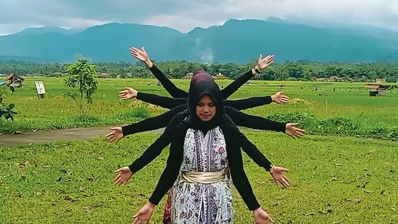 Tari Wonderland Indonesia, Mahasiswi UT Bandung Pokjar Awipari Semester 7 Tahun 2022