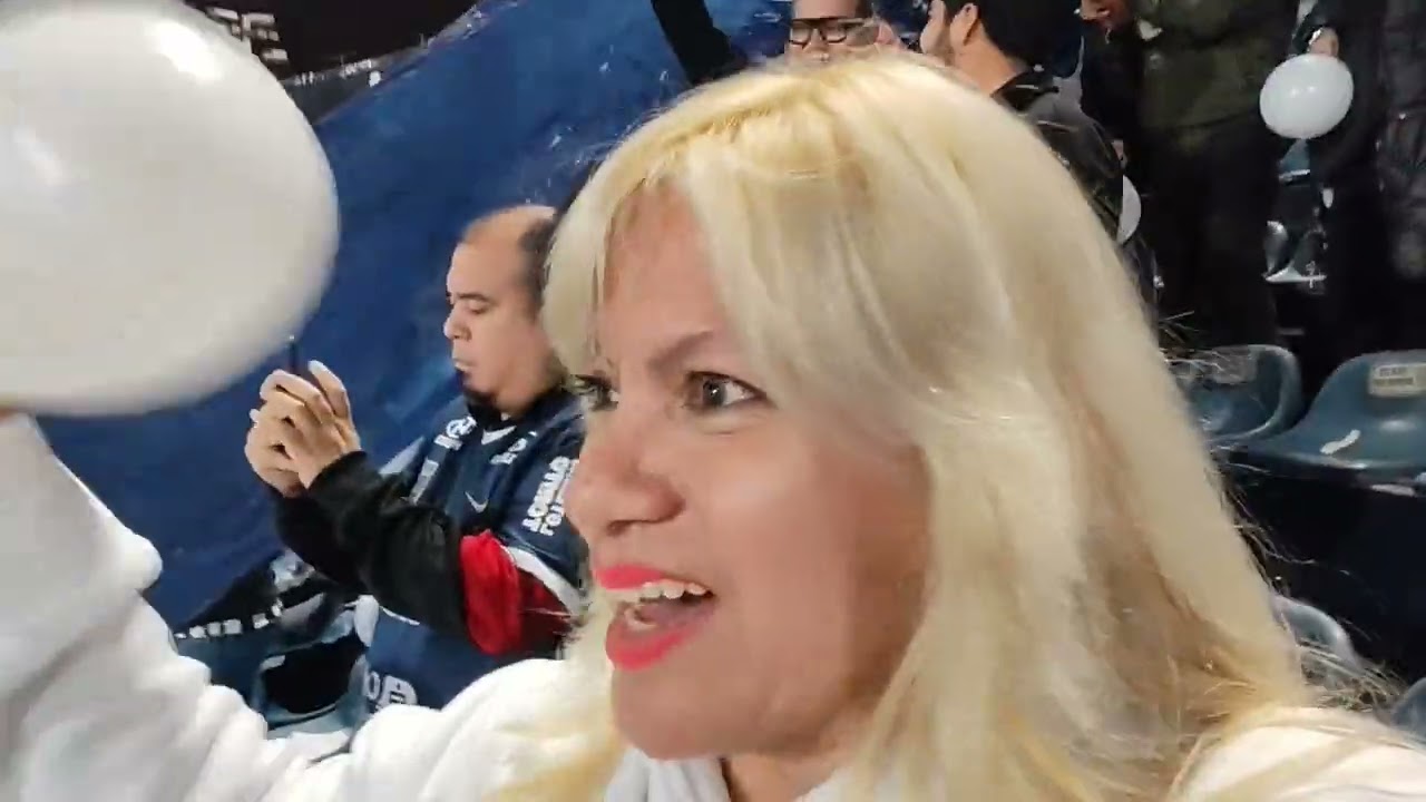 ALIANZA LIMA, GANA A GREMIO DE BRAZIL 2 A 0, ENTREVISTA  FARANDULEANDO CON ANITA RUIZ DEL PERU 16/07