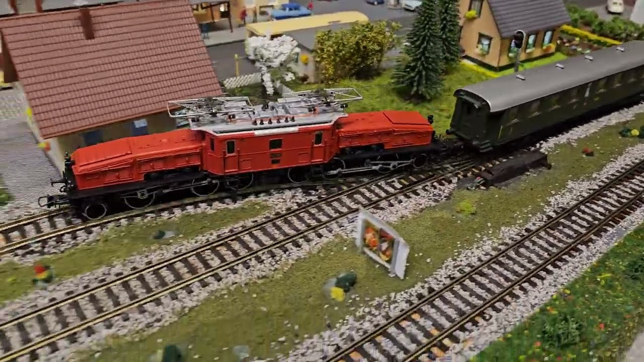 Modelle historische SBB Stangenloks im Betrieb
