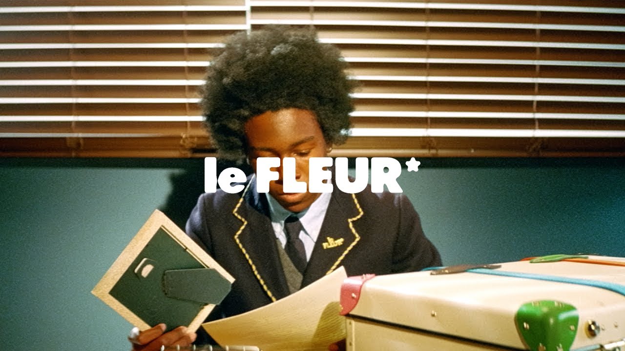 Globe-Trotter by le FLEUR*