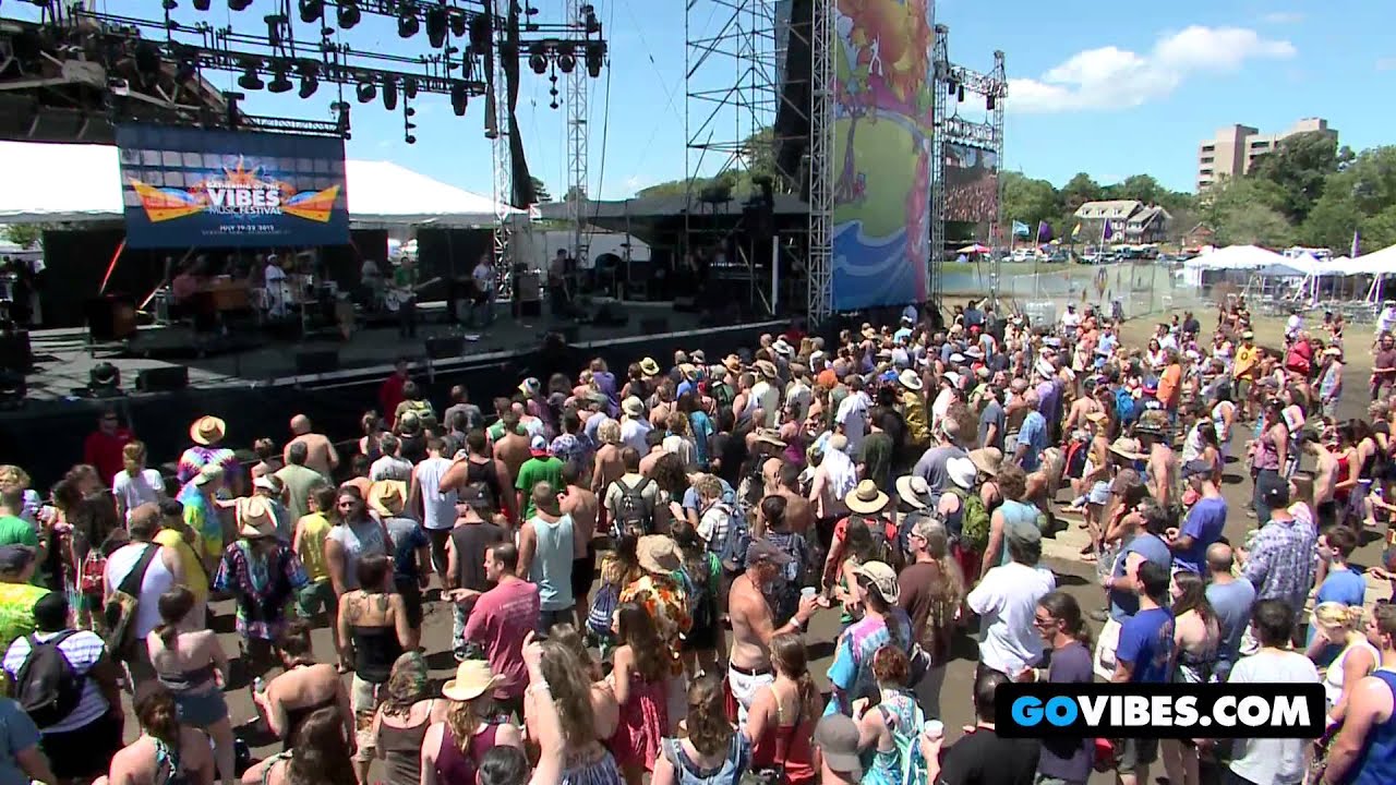 Ryan Montbleau Band Performs Paul Penas 