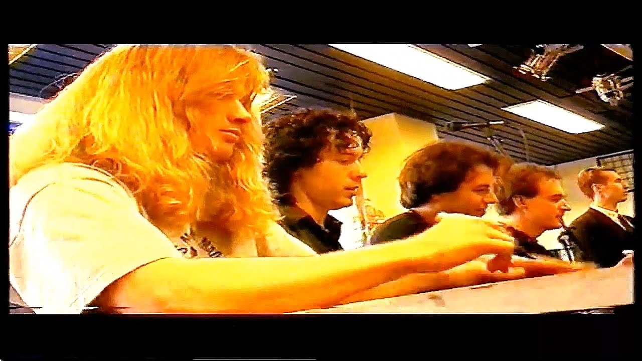 Megadeth ` J&auml;&auml;halli, Helsinki, Finland. September 15, 1999 _ Risk Tour. Finnish TV Show
