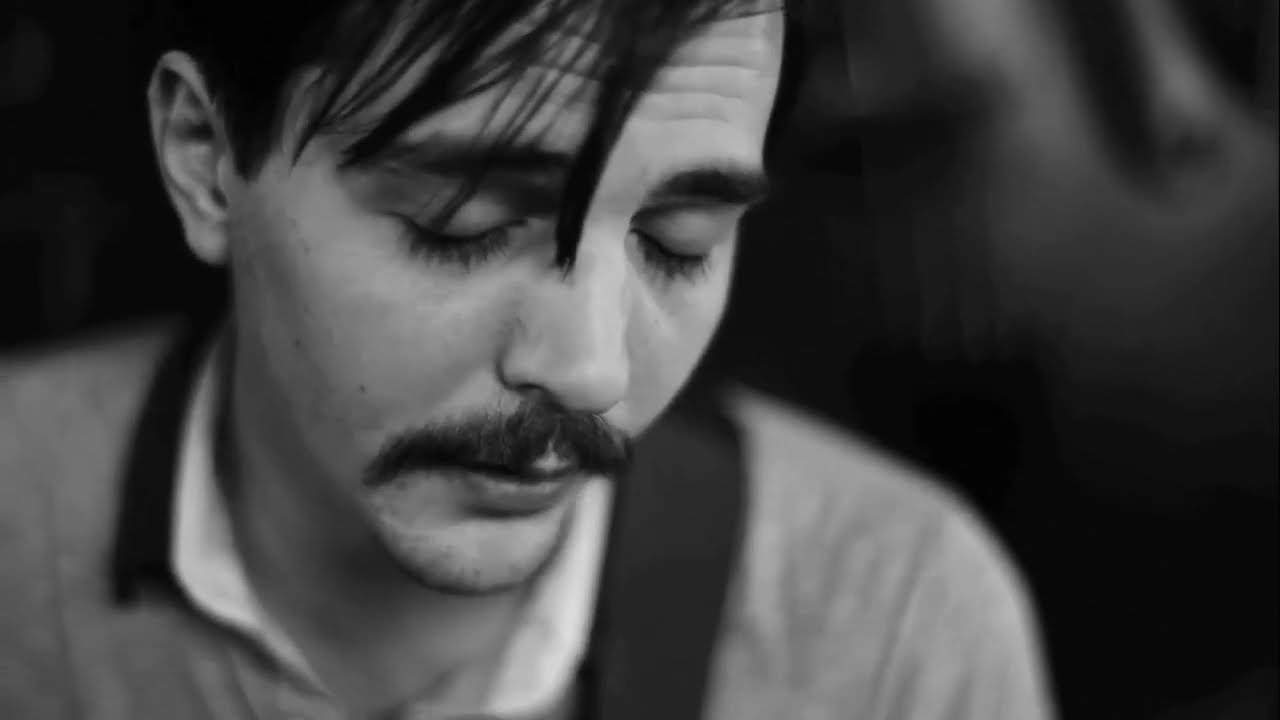 Roger Sellers - In Yer Eyes (Official Video)