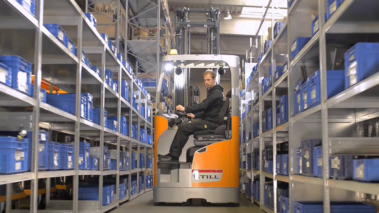 Carrello elevatore retrattile STILL FM-X - Precisione ai massimi livelli