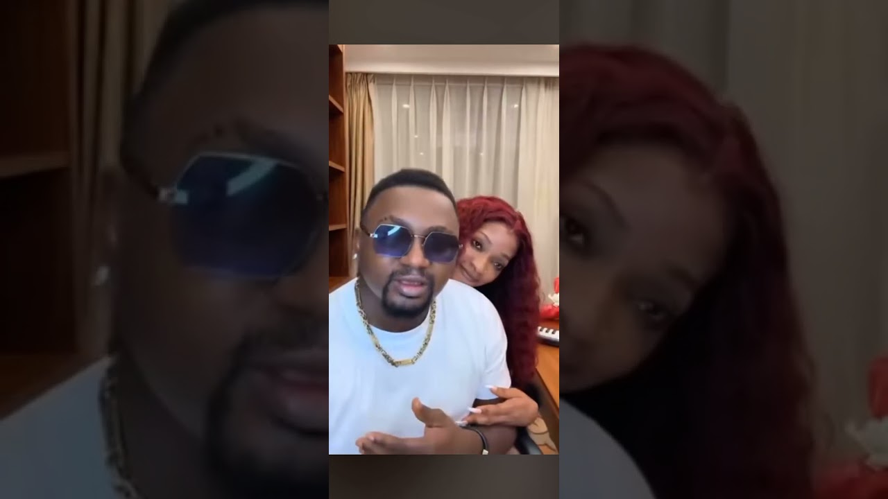 Ce jour là azaya et Djelykababintou le jour de leur anniversaire de mariage 🥰🥰😭