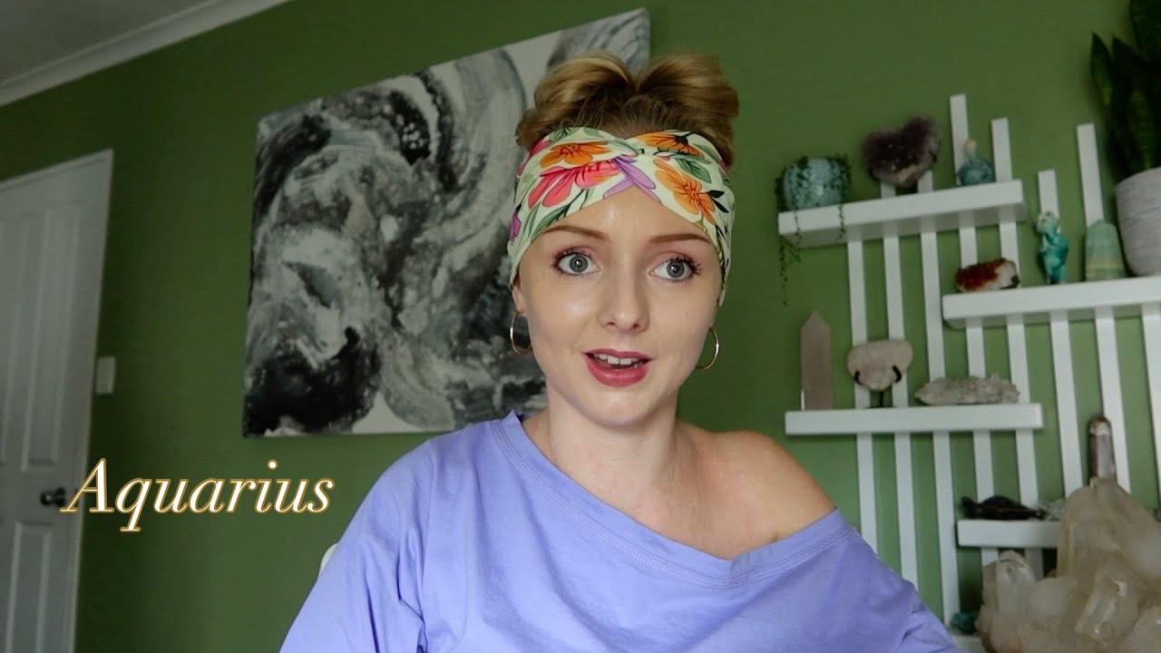 Aquarius | Oooh someone had to say it. Tarot reading