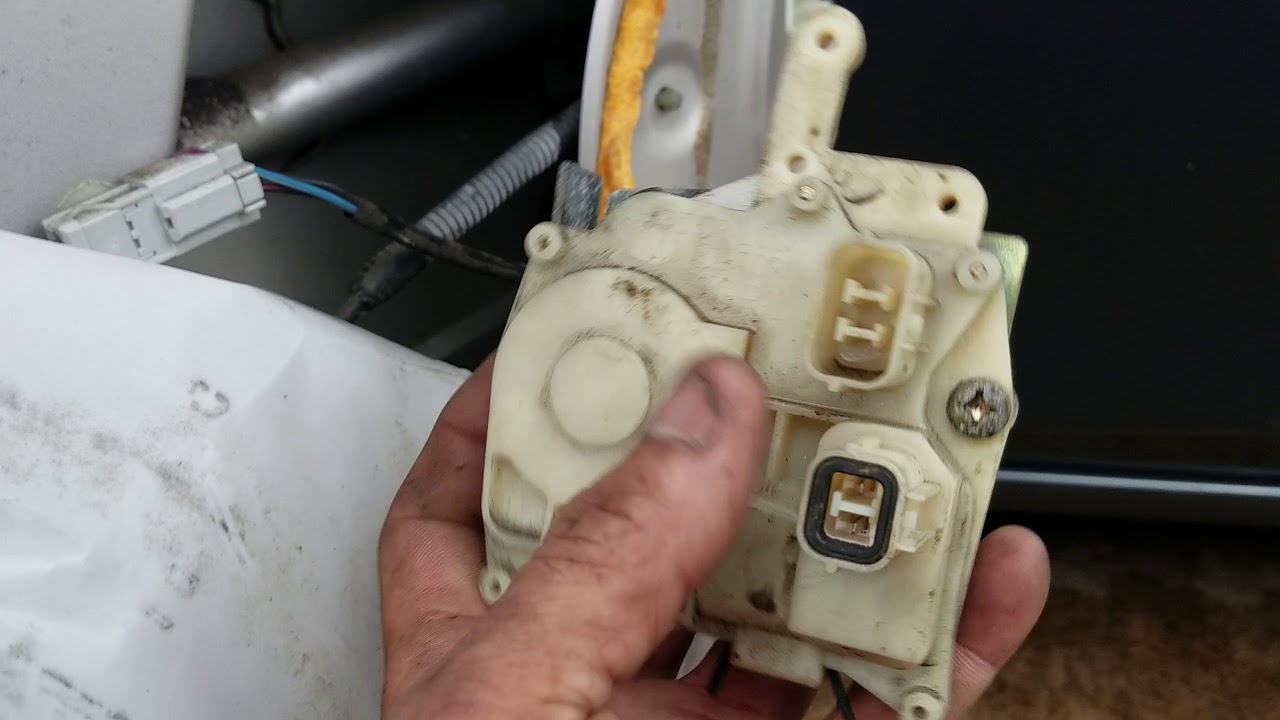 1998 Honda Accord door lock actuator replacement