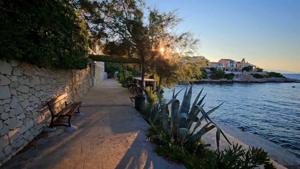 Morning walk on the coast Čiovo (Otok Čiovo) 4k Walk tour Croatia
