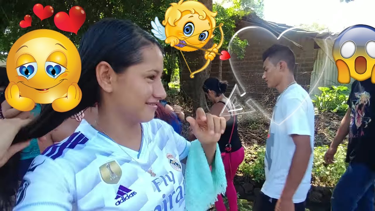 Está nerviosa Mónica por el cipote que le gusta a Nayeli. Desfile por la independencia. Parte 3