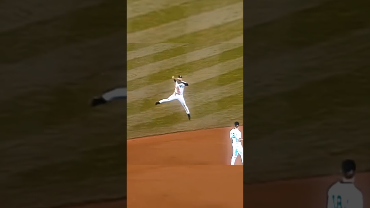 Derek Jeter Jump Throw #baseball #ball #mlb #homerun