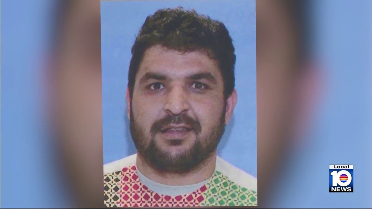 Suspect in shooting of National Guard members faces murder charge as US halts all asylum decisions