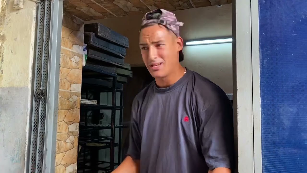 طاكي عشيرك لي كان كيطياح لعجينة 😂😂
