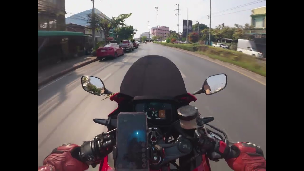 EP 4