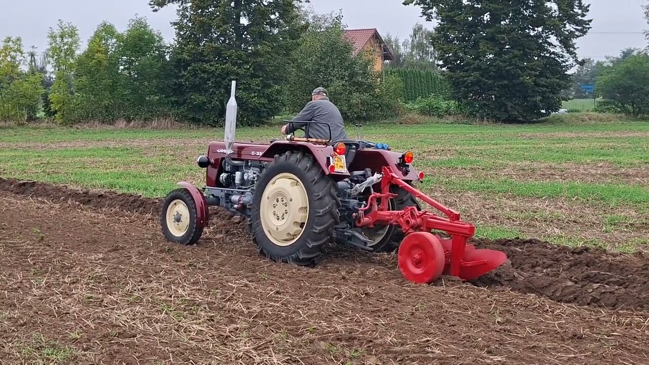 Pokaz orki ursus c330 